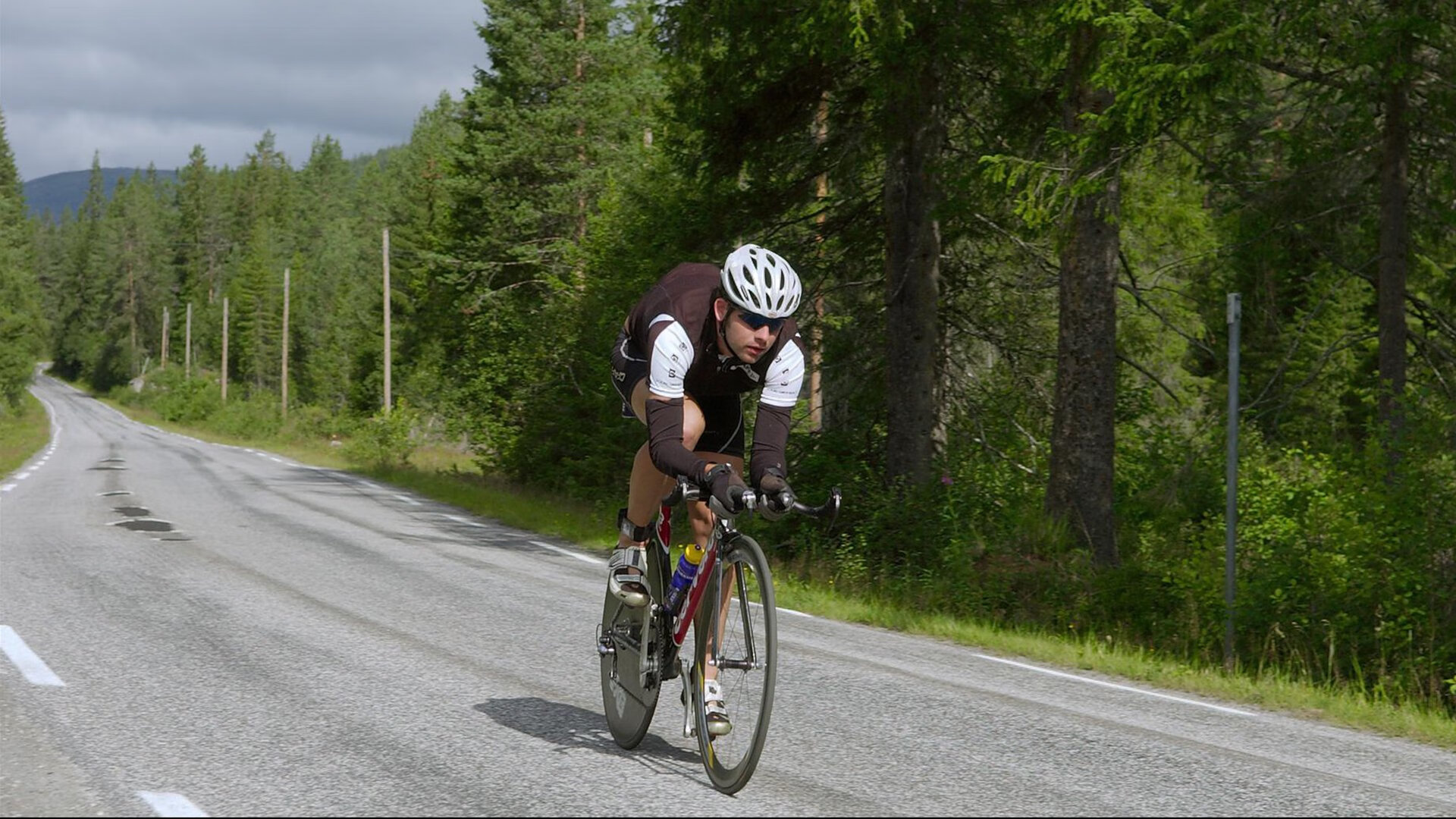 塞内加尔队在巴黎奥运会比赛中多次通过快速反击得分，塞内加尔队大名单