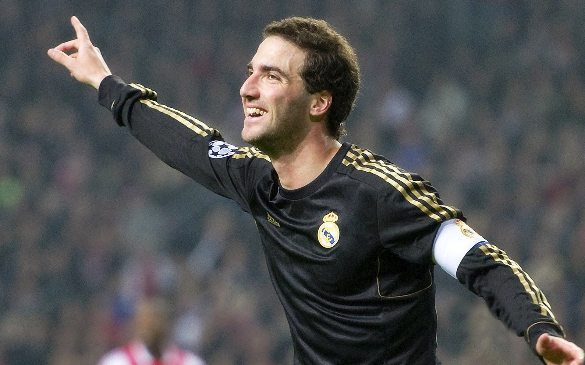 九游娱乐网站体验棒-最令人震惊的欧冠“黑马崛起”故事，欧洲黑马有什么品种